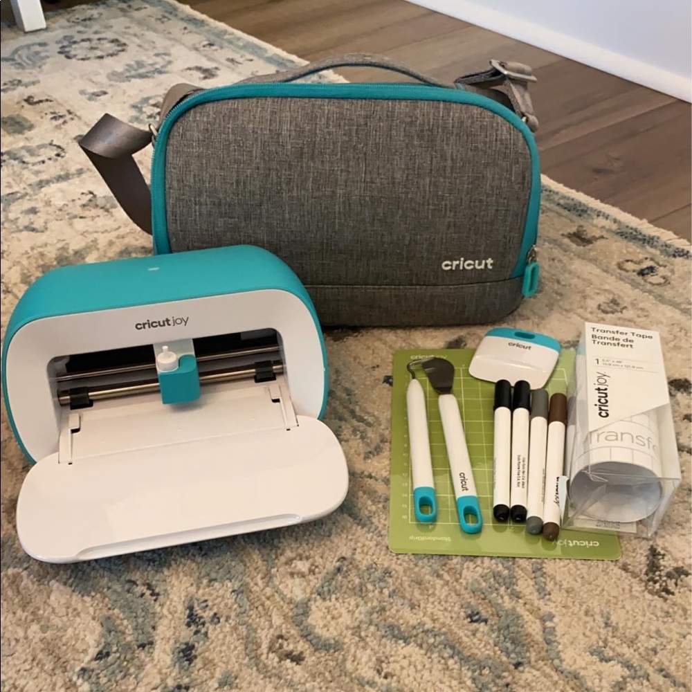 BRAND NEW Cricut Joy Bundle Set